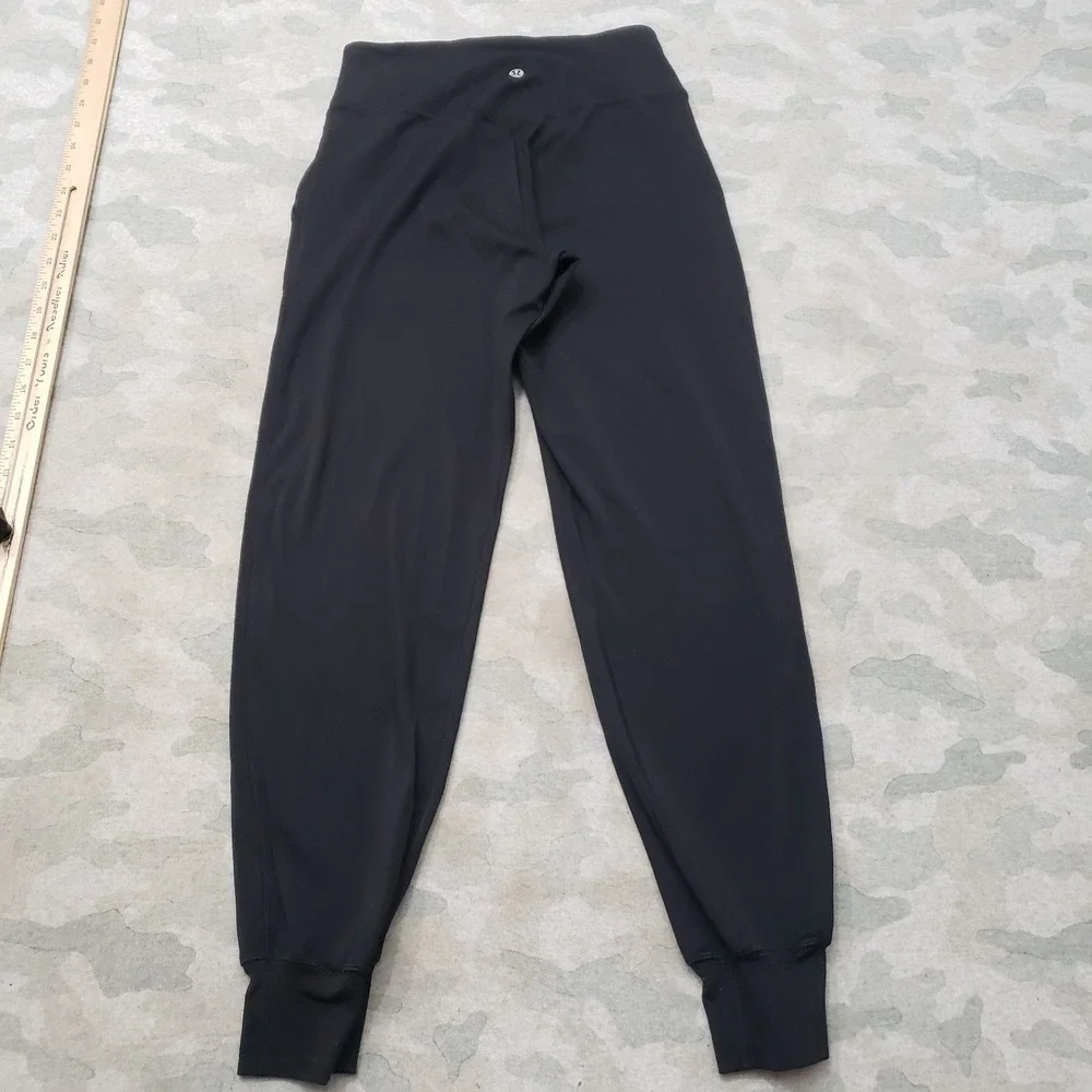 Lululemon Joggers Pants Womens 6 Black Pull On Tapered Leg High Rise